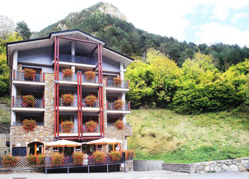 Apartamentos Sant Roma Arinsal Exterior photo